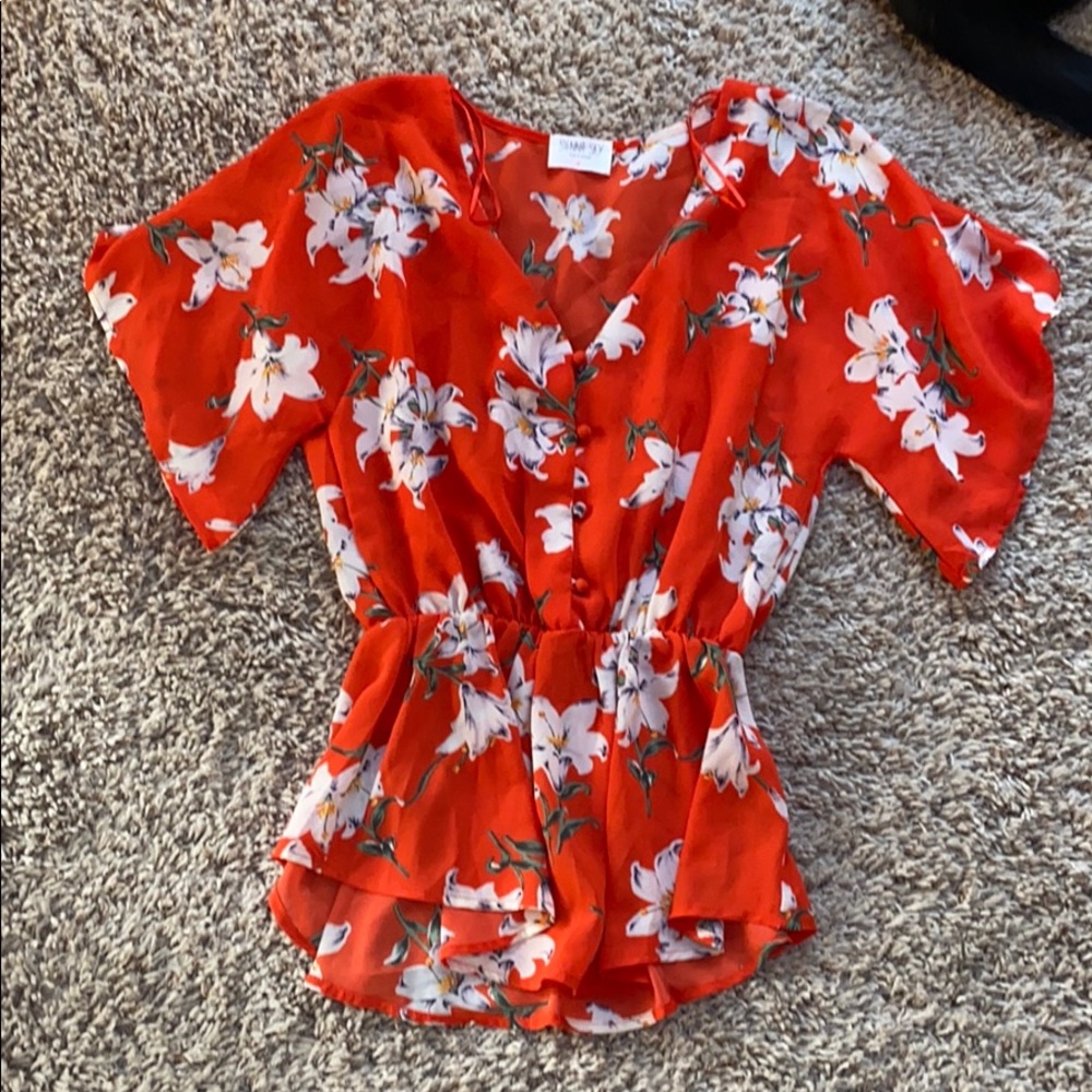 Floral top